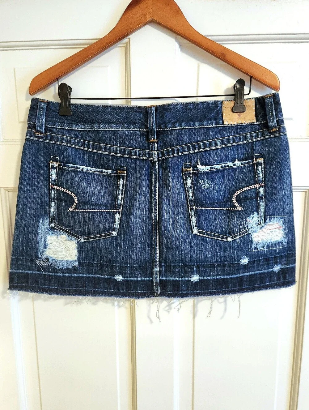 💘American Eagle💘 - Distressed Denim Mini Skirt